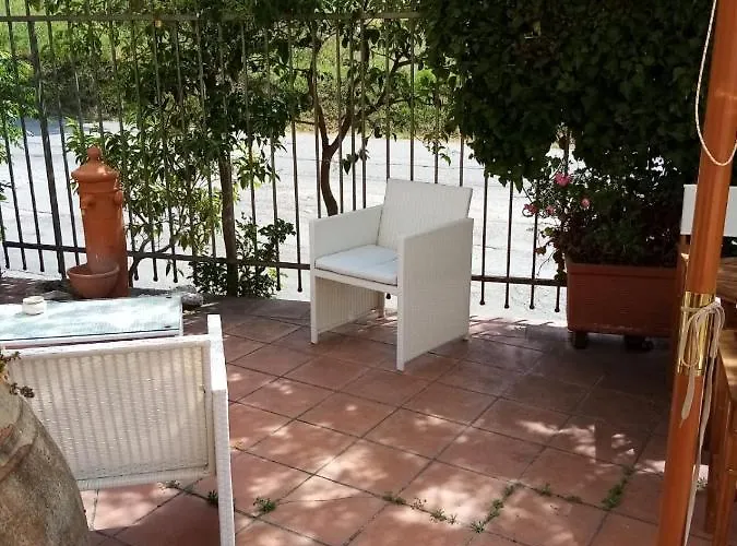 Bed & Breakfast La Giara 3*