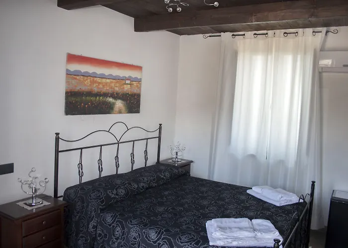 La Giara 3* San Demetrio Corone